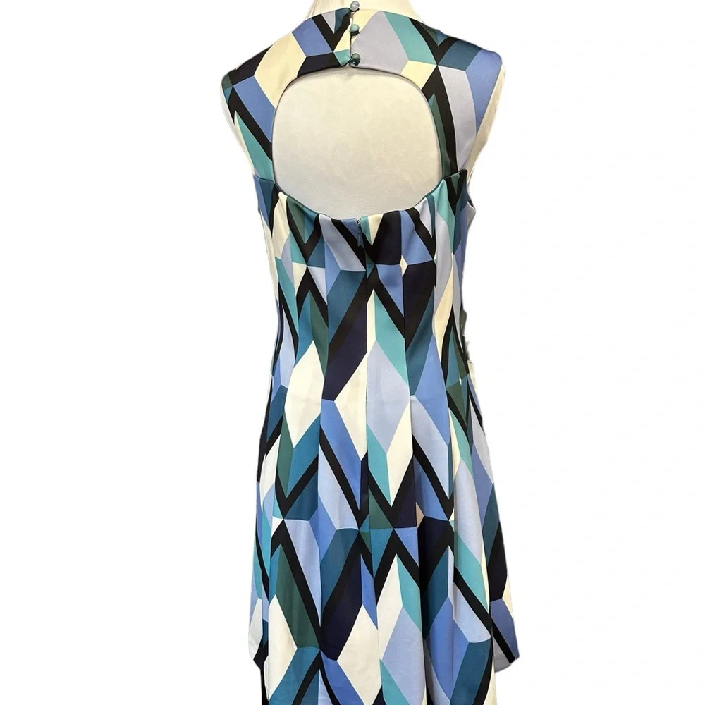 Vince Camuto Women's Printed Back-Cutout Fit & Flare Dress - Picture 5 of 9